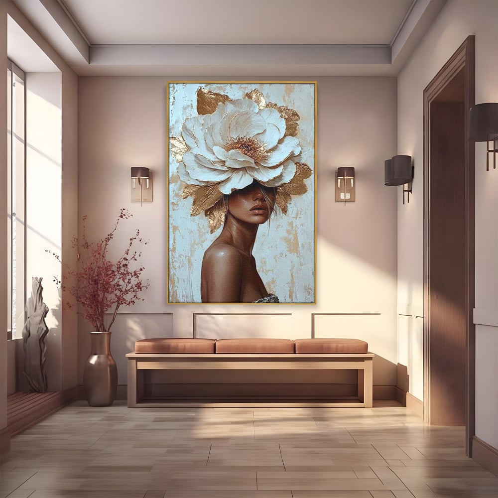Tablou canvas cu tablou canvas cu portret si floare aurie, in rama de aluminiu auriu
